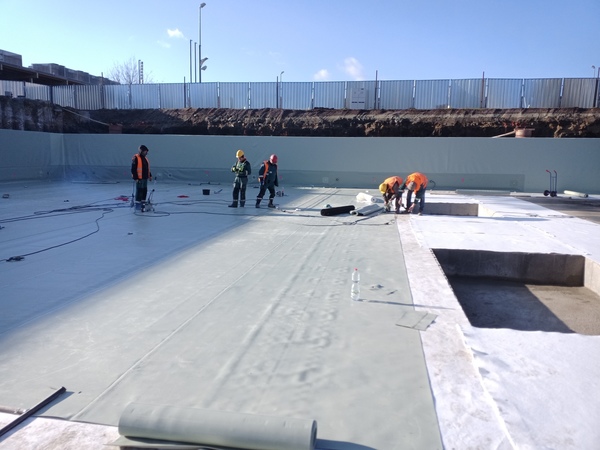 Bentonite mat laying