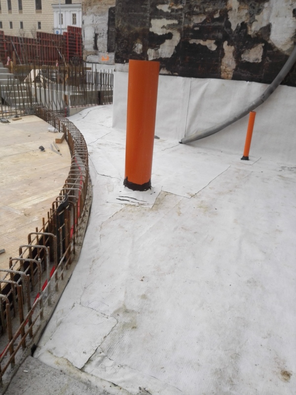BENTONITE LINERS