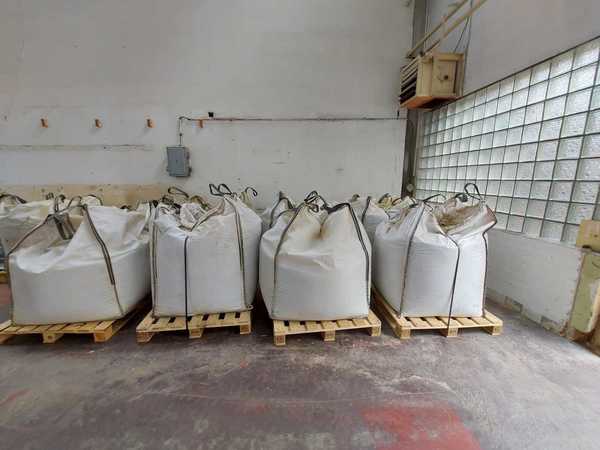 MQ Bento - Granulated bentonite packed in Big Bag 1000kg